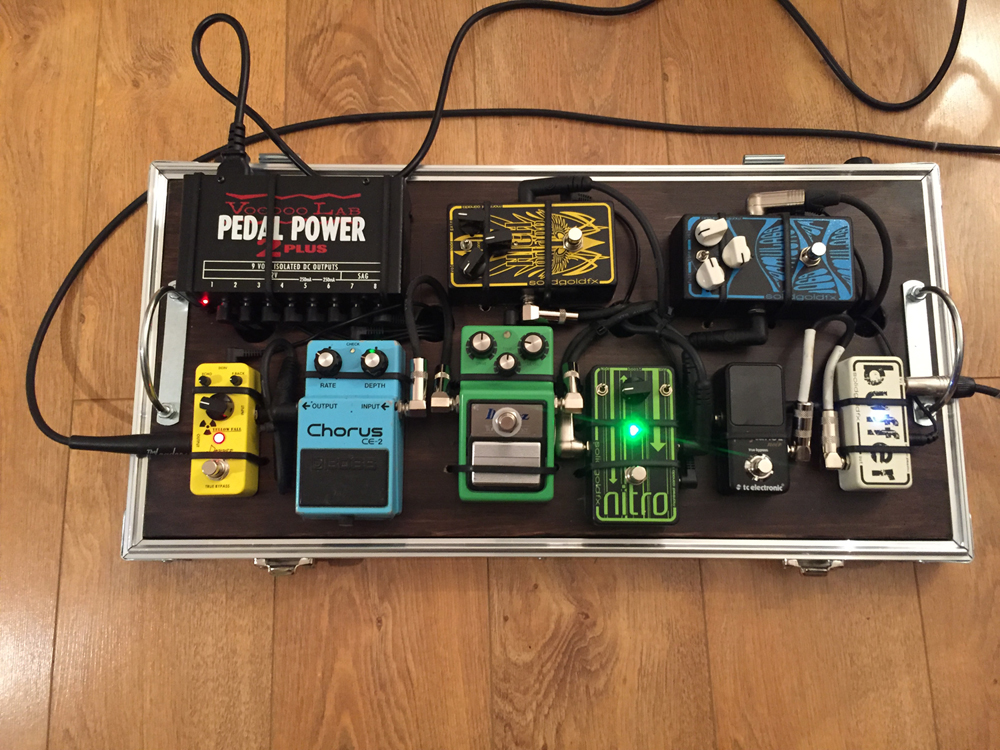 Finished pedal board